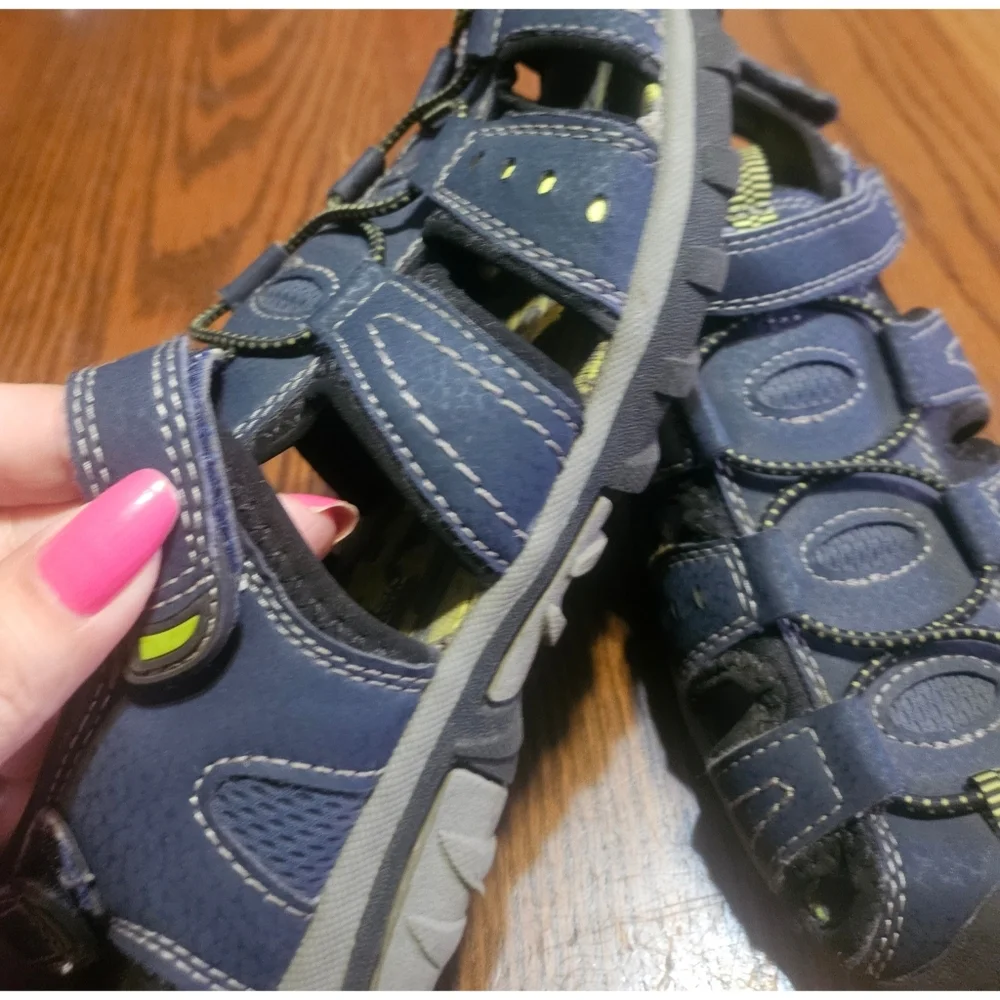 Stone Canyon Footwear Boys' Active Sandal